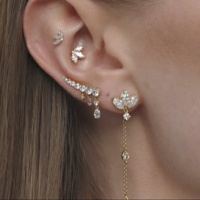 18mm Curved Crescendo Bar Invisible Set Diamond Ear Climber - Image 9