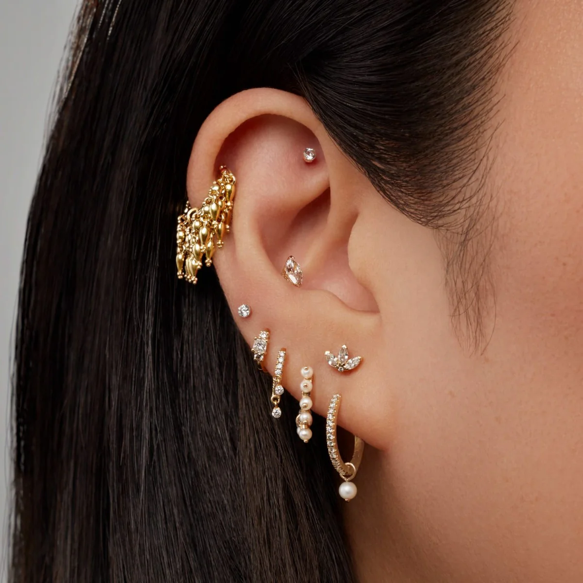 Diamond Engraved Lotus Threaded Stud Earring - Image 13