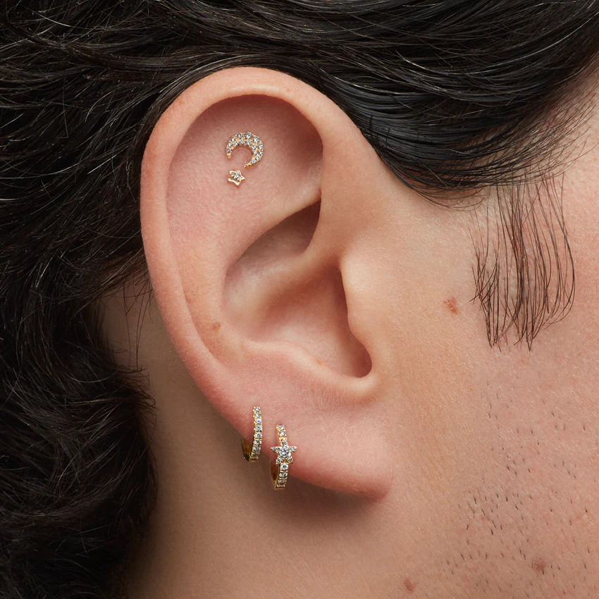 Diamond Solitaire Star Threaded Stud Earring - Image 13