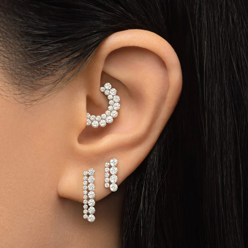 Invisible Set Diamond Apsara Bar Threaded Stud Earring - Image 16