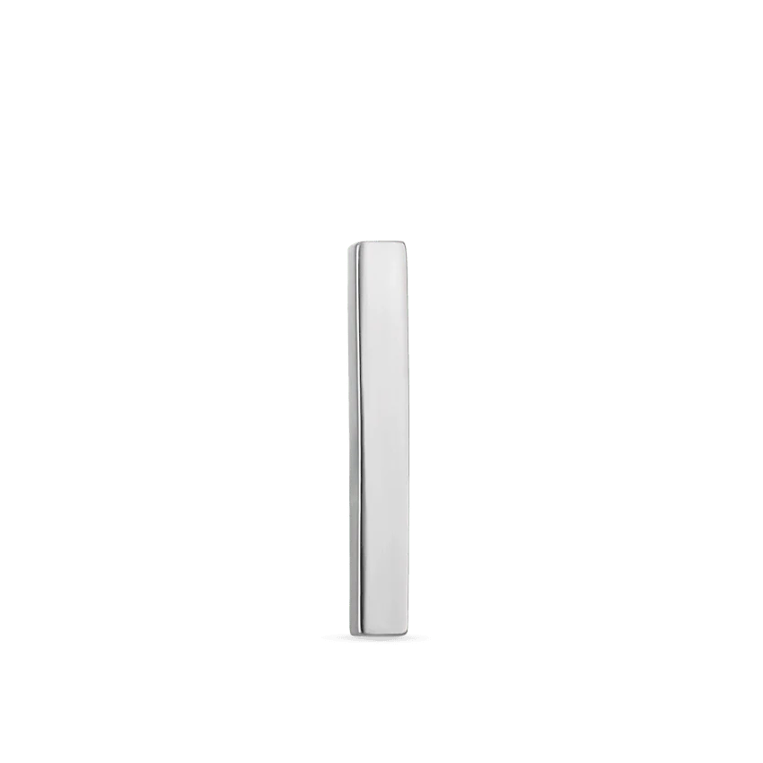 Polished Square Bar Stud Earring - Image 5