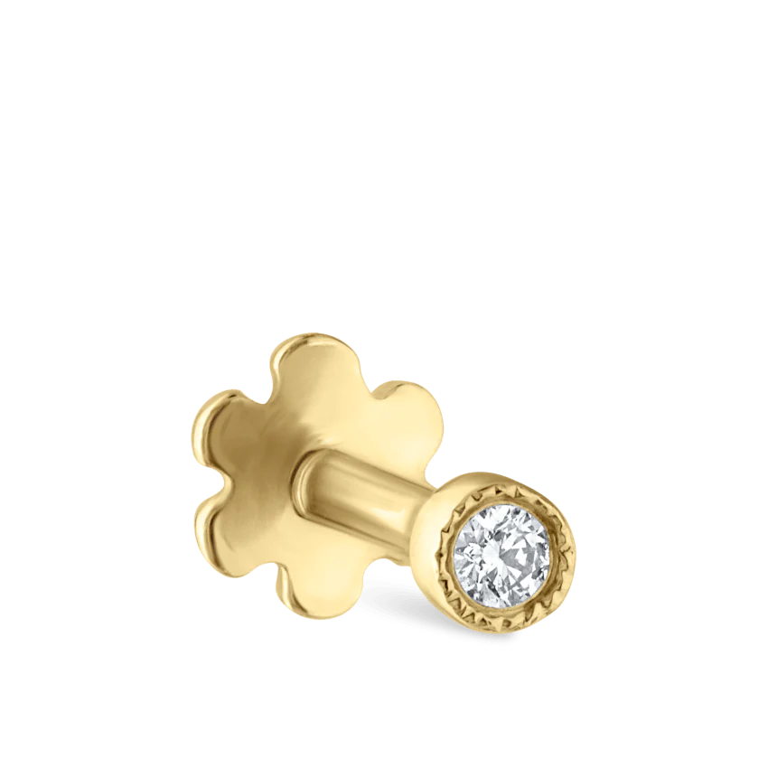 Scalloped Set Diamond Threaded Stud Earring - Image 19