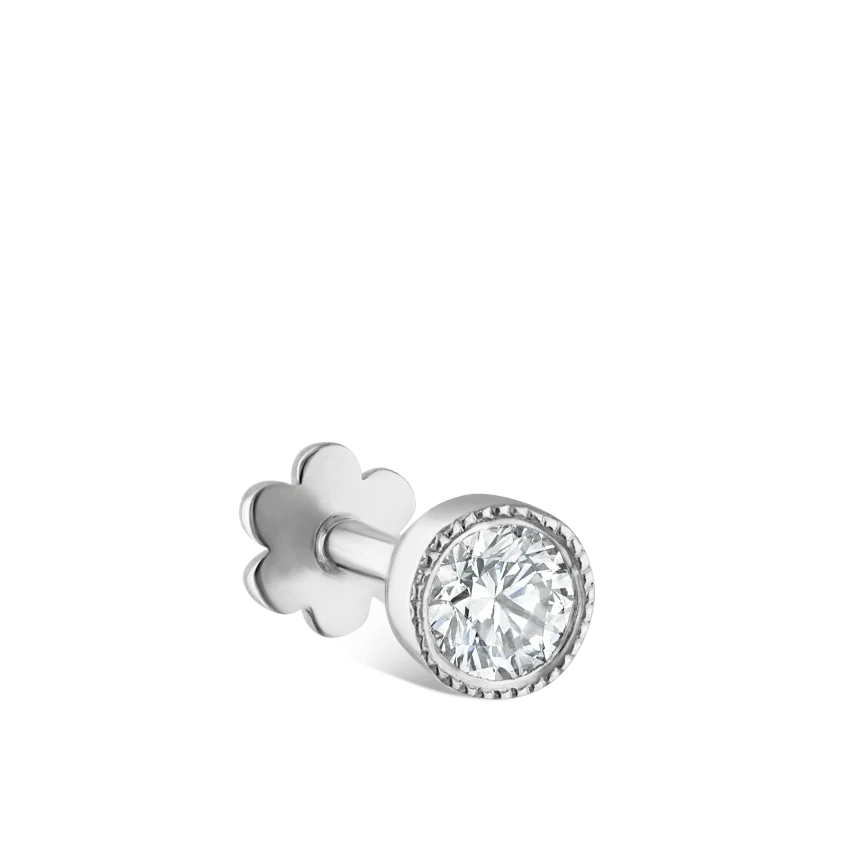Scalloped Set Diamond Threaded Stud Earring - Image 9